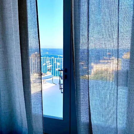 “la Quagliara “ Sea View Ponza
